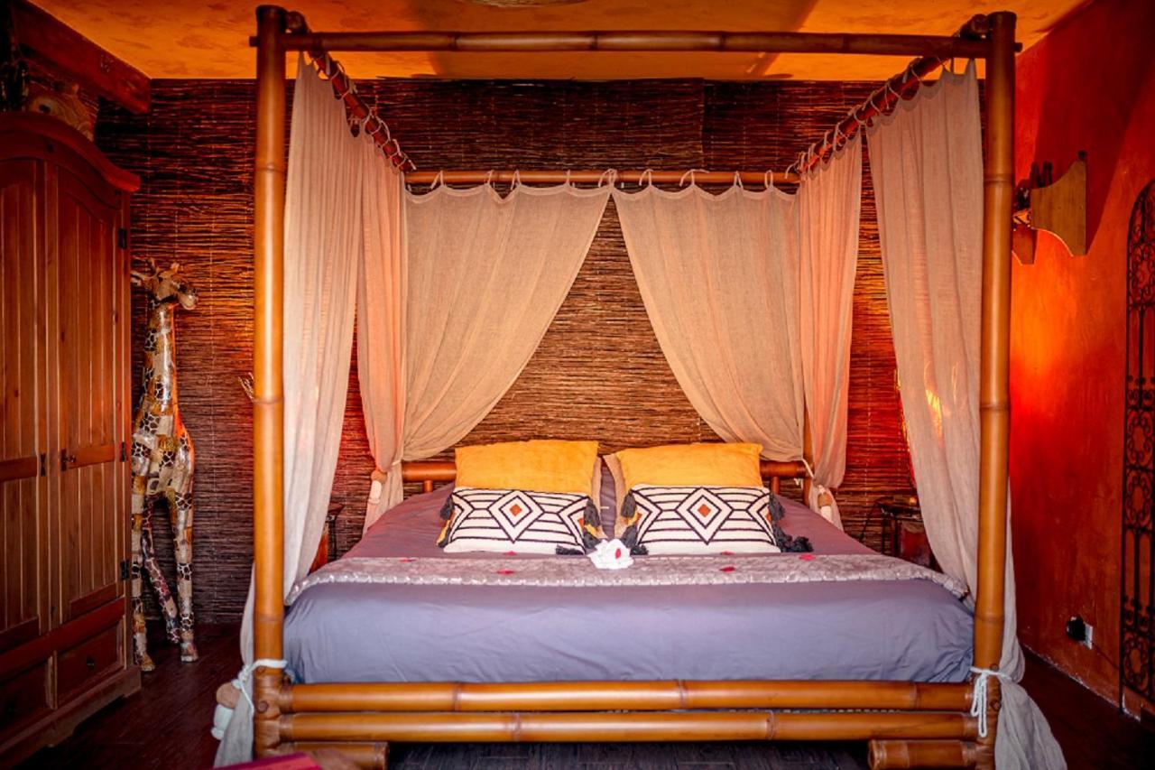 Domaine De La Croix Du Vexin Bed & Breakfast Themericourt ภายนอก รูปภาพ